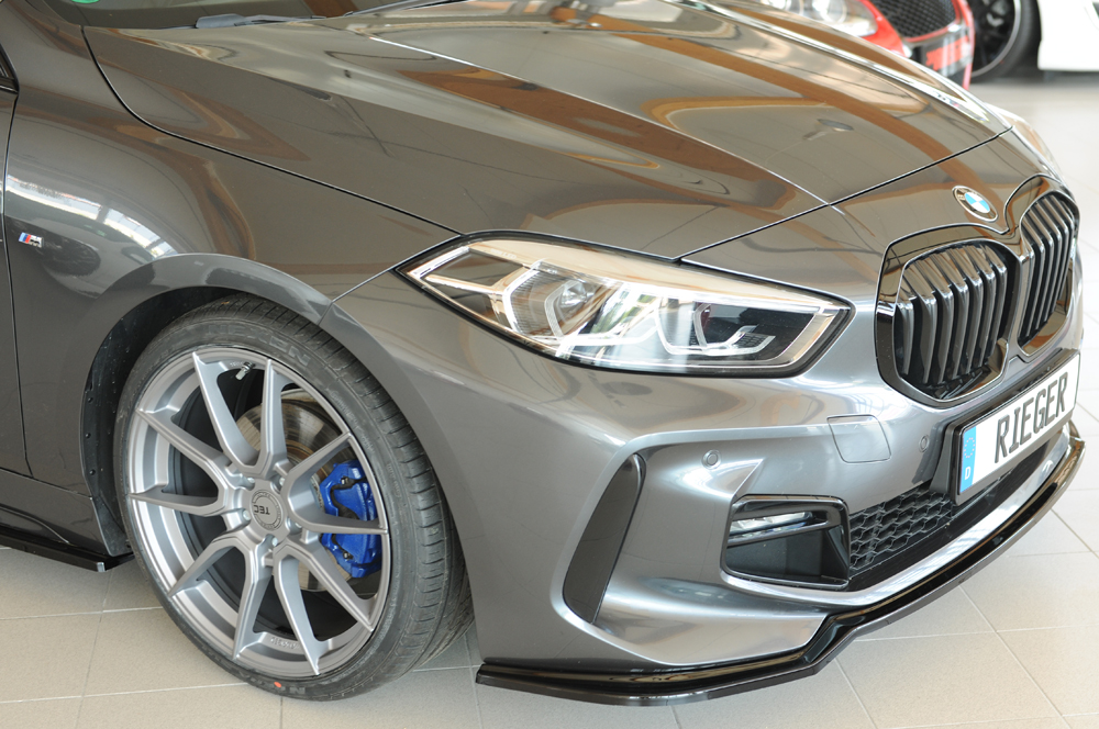 Voorspoiler BMW 1 Serie F40 Rieger Glans Zwart