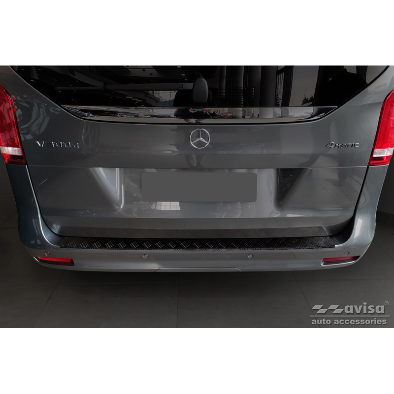 Matzwart Aluminium Achterbumperprotector  Mercedes Vito & V-Klasse 2014-2019 & Facelift 2019- 'Riffled Plate'