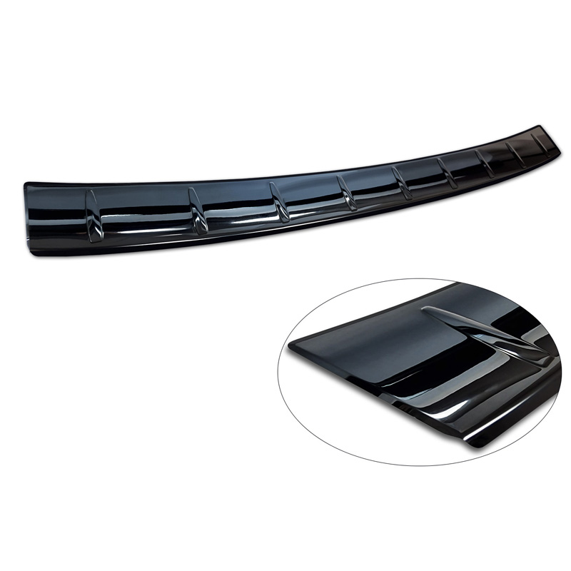 Zwart-Chroom RVS Achterbumperprotector  Volkswagen Tiguan (CT1) 2024- 'Ribs'