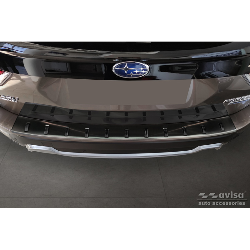 Zwart RVS Achterbumperprotector  Subaru Forester (SK) 2018-2024 'STRONG EDITION'