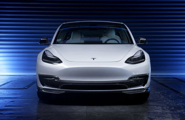 Tesla Model 3 IMP Style Carbon Fiber Voorspoiler 2017-2020