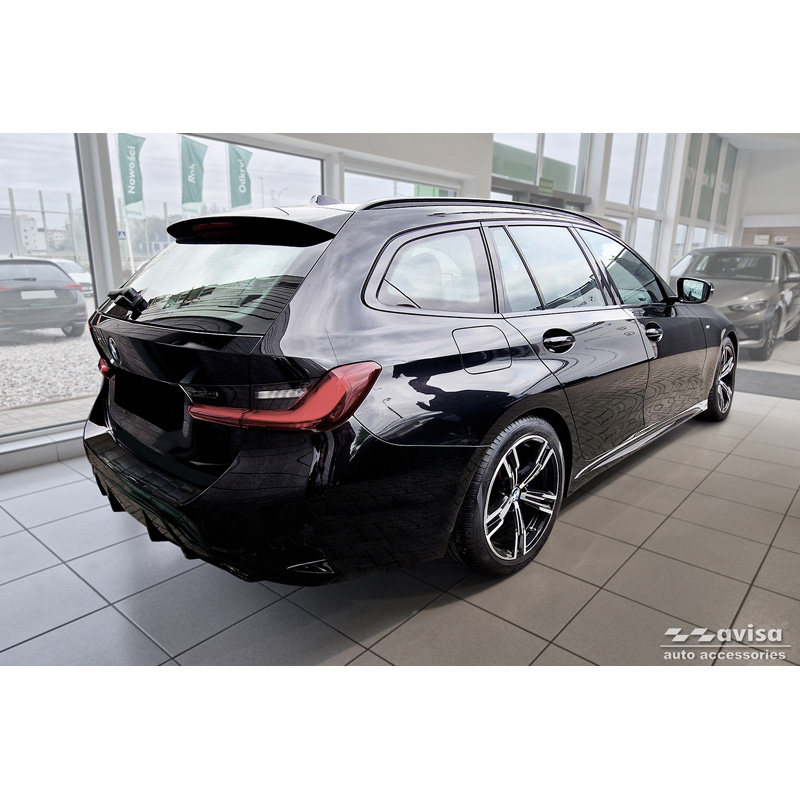 Echt 3D Carbon Achterbumperprotector  BMW 3 Touring (G21) Facelift 2022- 'Ribs'