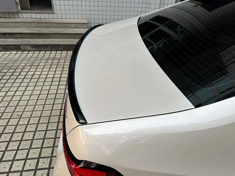 Achterklep Spoiler BMW 5 G60 Glans Zwart