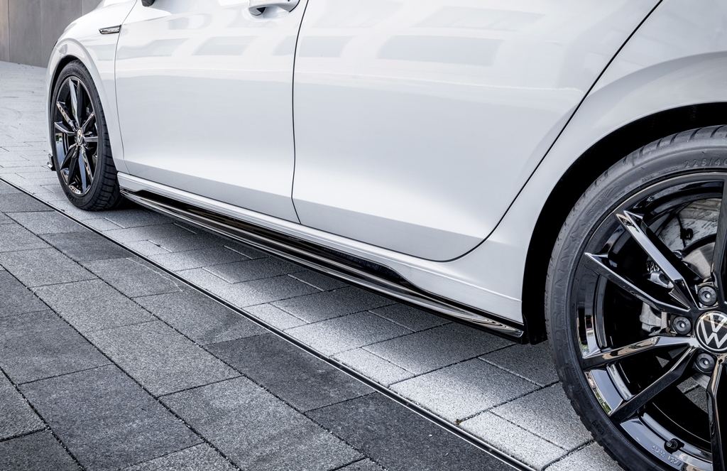 Zijskirts Volkswagen Golf 8 Oettinger