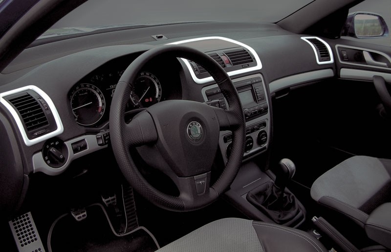 Interieurset 2 Skoda Octavia II 6/04- + 12/08- zilver