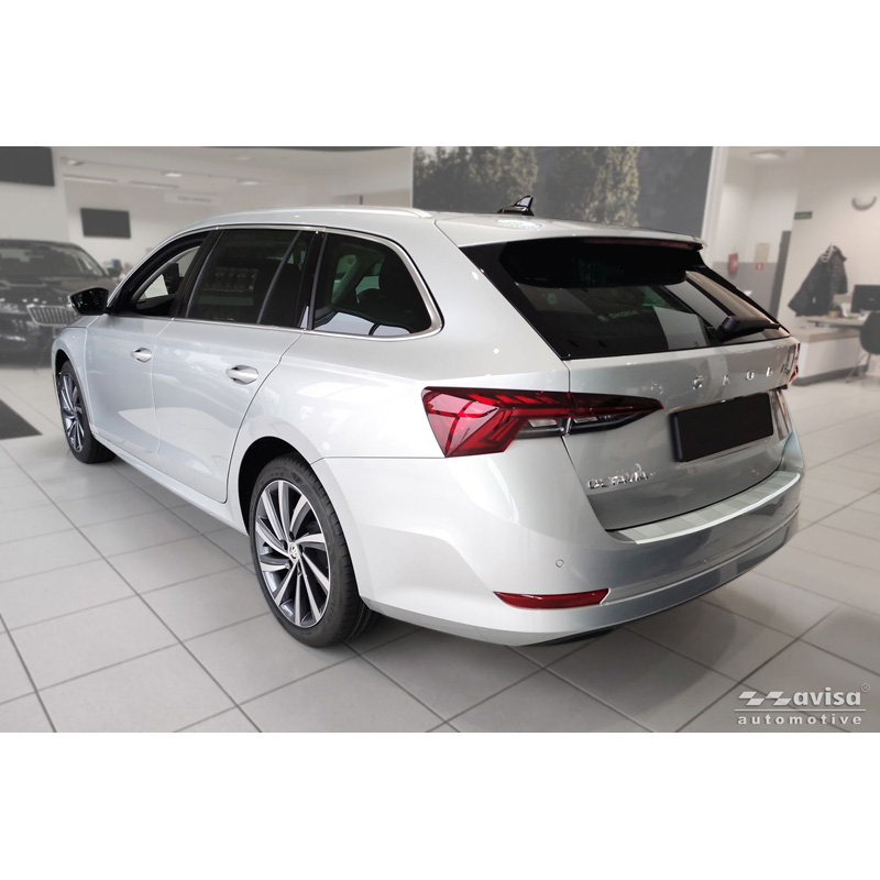 Avisa RVS gepoedercoate Achterbumperprotector  Skoda Octavia IV 2019-2024 & FL 2024- 'Soft Silver'