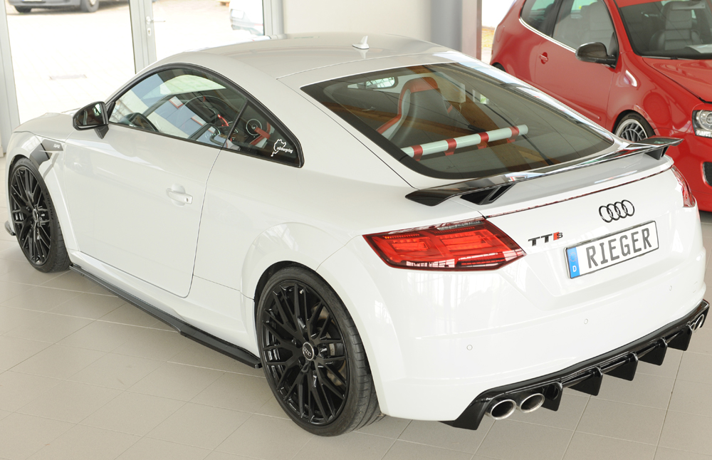 Zijskirts Audi TT S-Line / TTS Rieger Glans Zwart