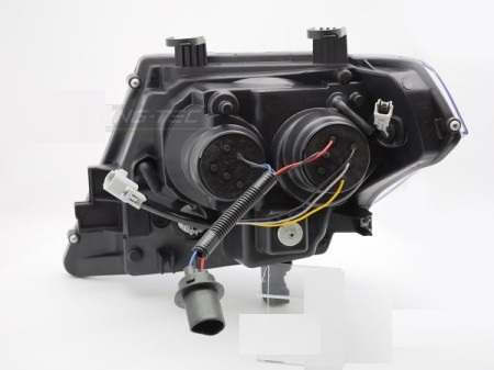 Nissan Frontier 10-14 Tube Zwart