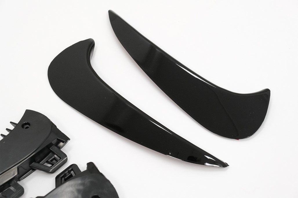 Aero Flaps achterbumper Mercedes GLA H247 GT Look Glans Zwart