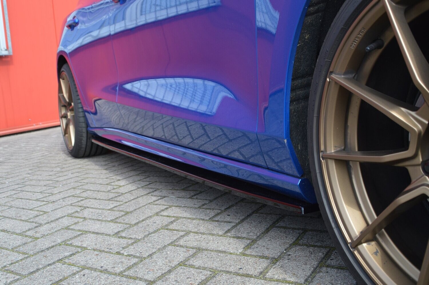 Zijskirts Ford Focus DEH ST-Line 2018-