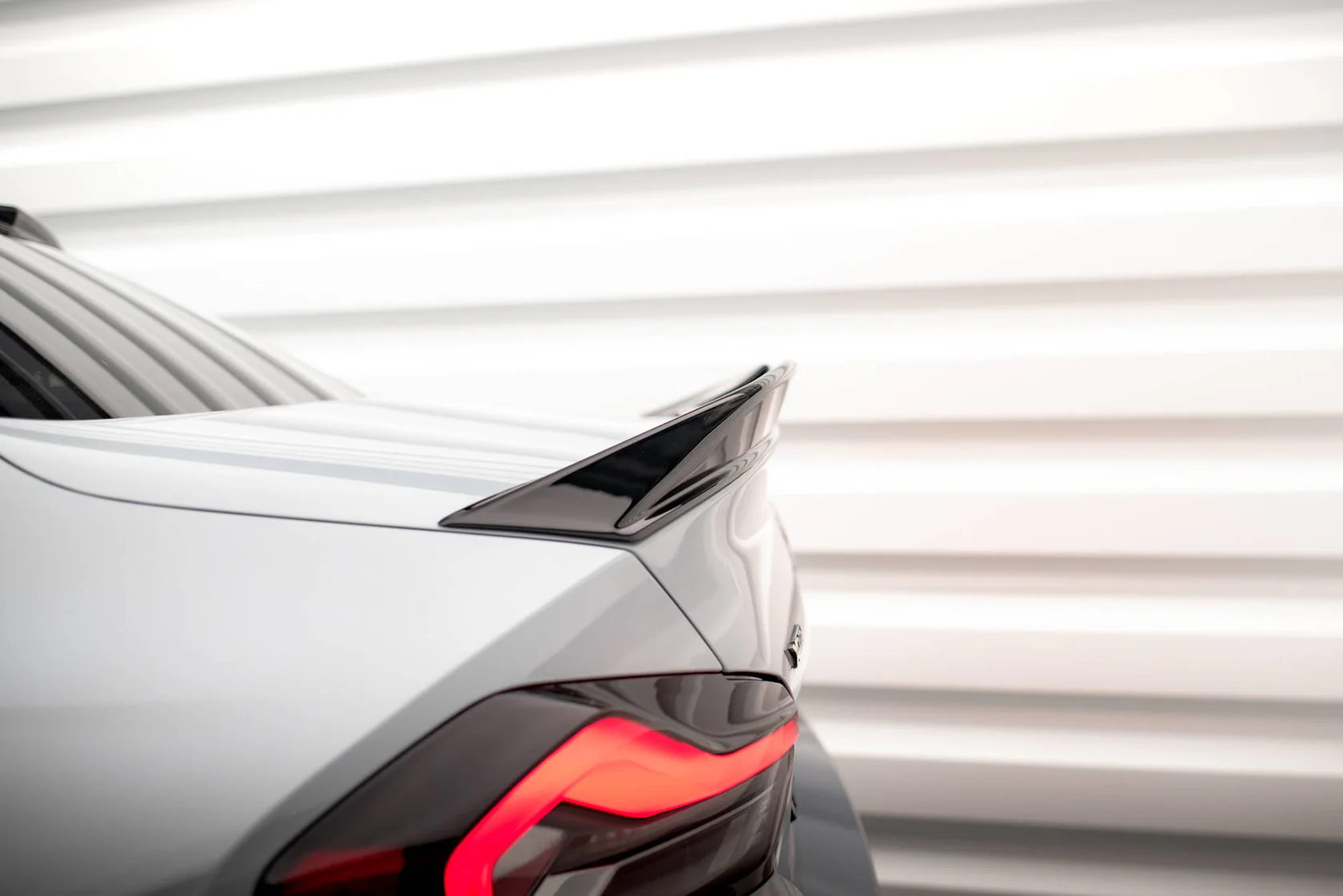 Bodykit V.2 BMW 2 Coupe G42 Maxton Glanzend zwart