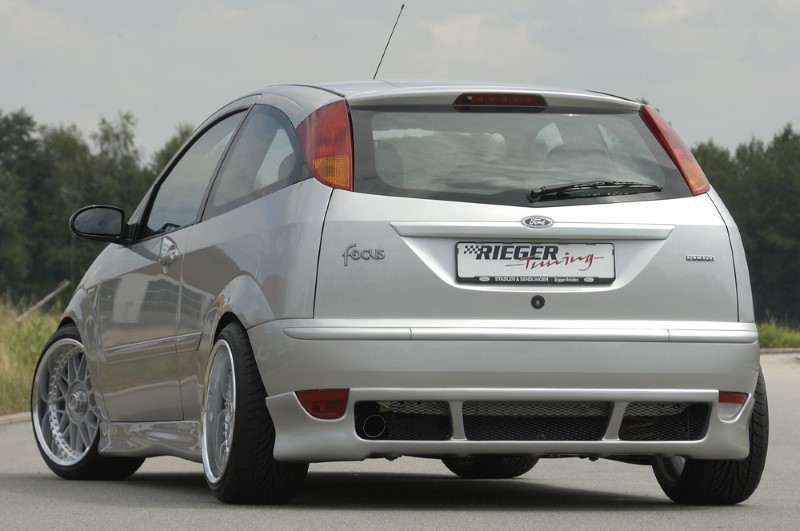 Achterbumper Diffusor Ford Focus niet Turnier Rieger
