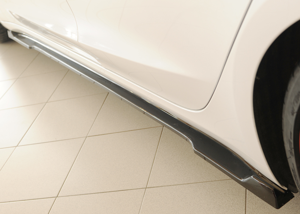 Zijskirts Tesla Model 3 Rieger Glans Zwart