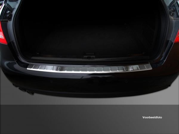 Achterbumper Beschermlijst Ford Focus MK3 2011-
