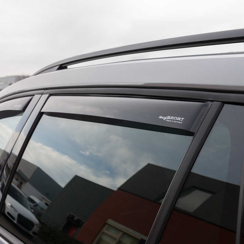 Zijwindschermen Master Dark (achter)  Skoda Kodiaq 2017- (chromen of zwarte raamlijsten)