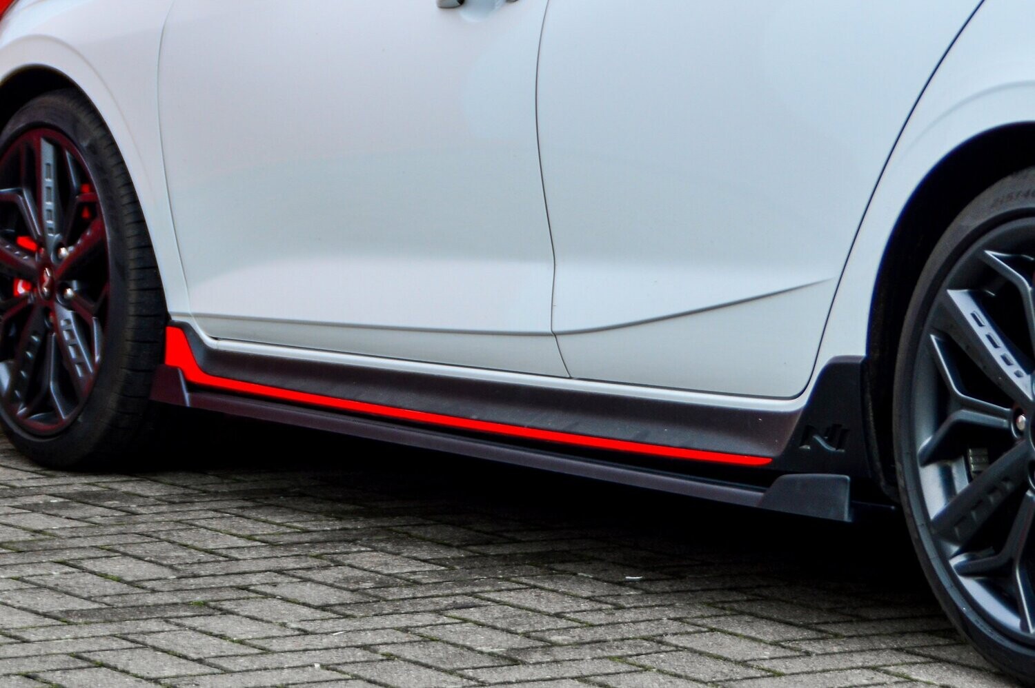 Zijskirts met vleugel voor + achter Hyundai I20N Performance