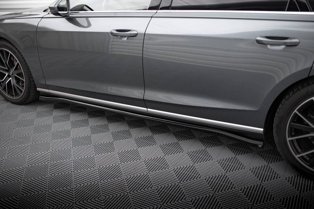 Zijskirts Audi A8 D5 Maxton Glans Zwart