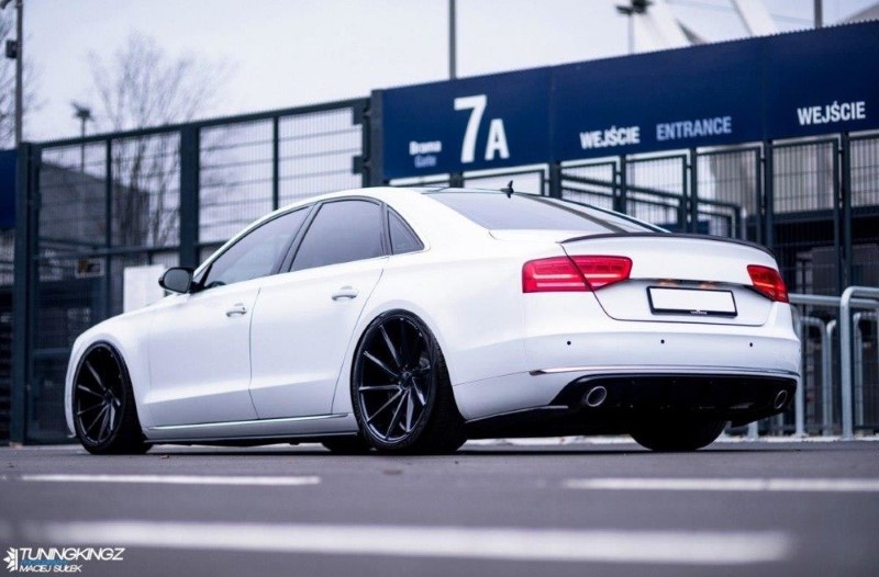 ZijSkirts Diffusers Audi A8 D4 Glanzend Zwart